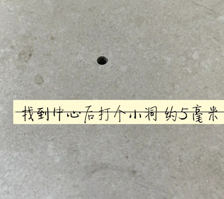 海州瓷砖空鼓维修公司专业解答在瓷砖铺贴过程中，如果砂料搅拌不均匀，将会带来以下问题